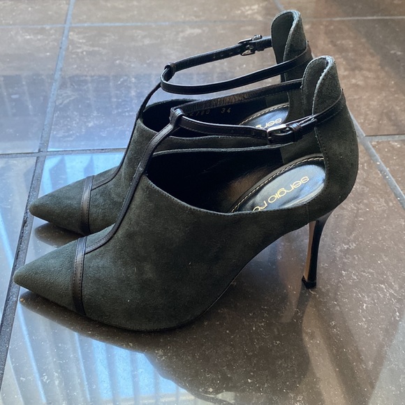 Sergio Rossi T strap pumps - Picture 3 of 8